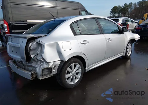 2010 Nissan Sentra 2.0Sr из США, поврежденный, VIN 3N1AB6AP1AL725336